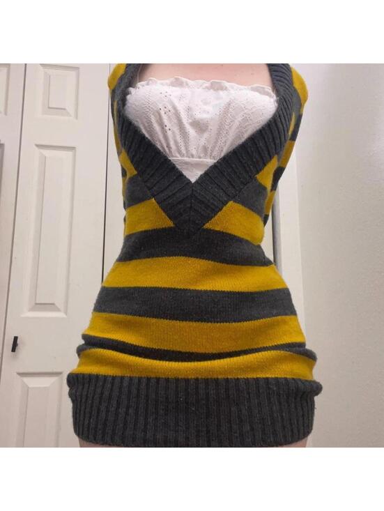 Wet Seal Dresses & Skirts - vintage wet seal striped dress
